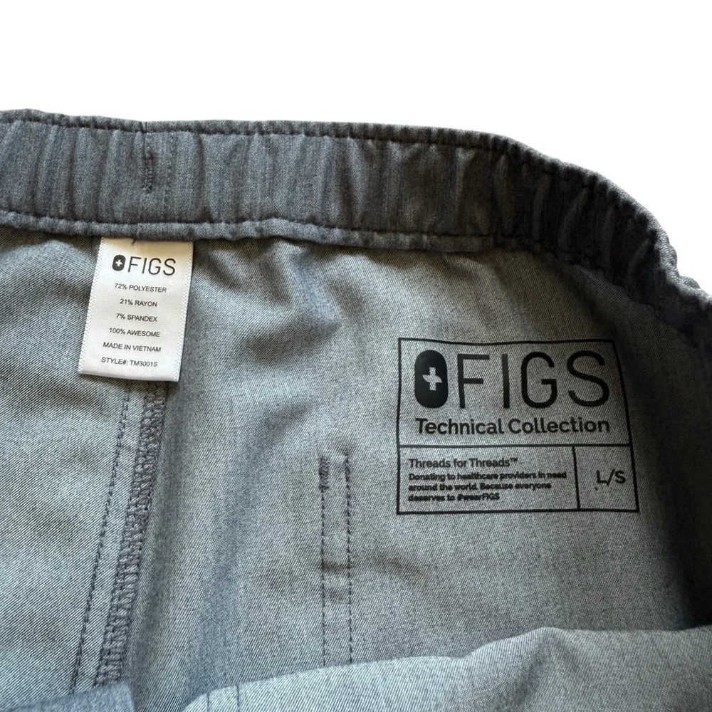 FIGS Men’s Cairo Cargo Scrub Pants Gray L/S  Straight Leg Drawstring Technical